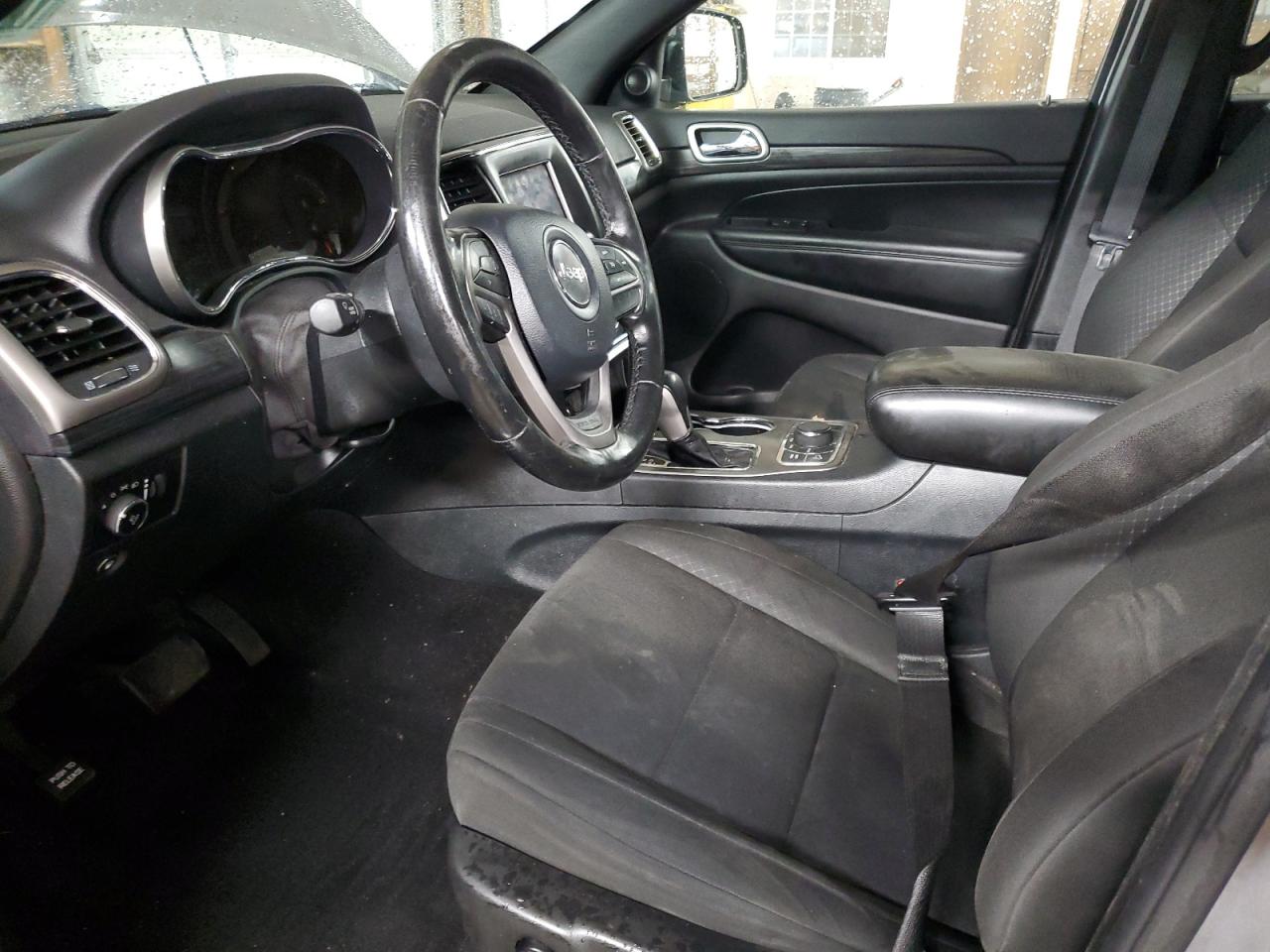 2020 Jeep Grand Cherokee - Image 7