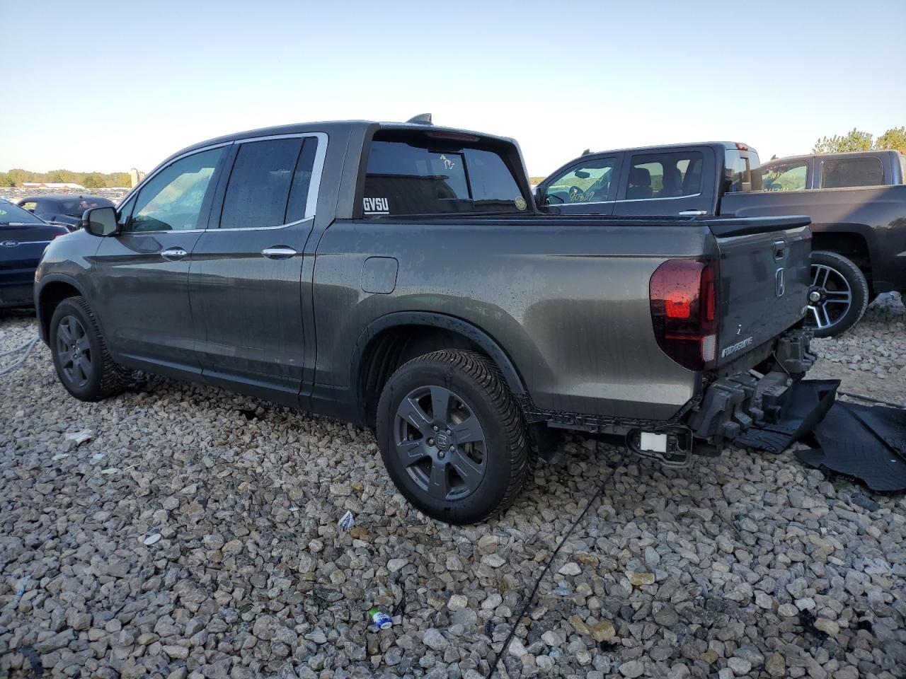 2020 Honda Ridgeline - Image 2