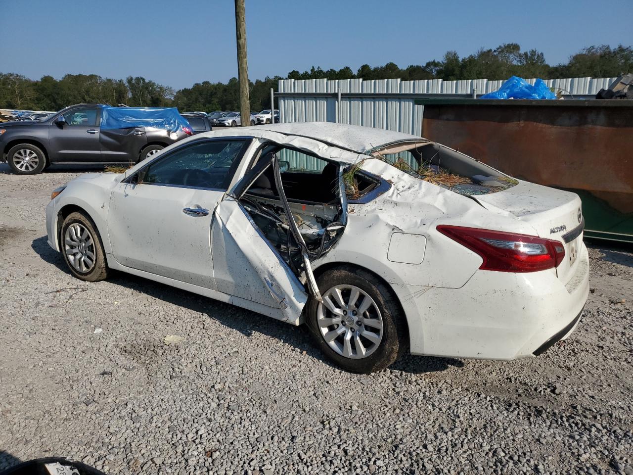 1N4AL3AP2JC119246 2018 NISSAN ALTIMA - Image 2