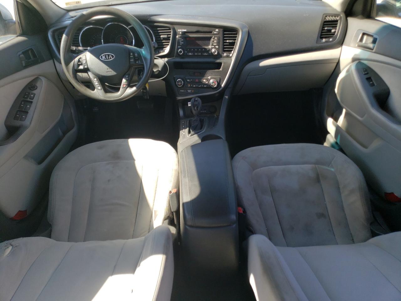 2011 Kia Optima - Image 8