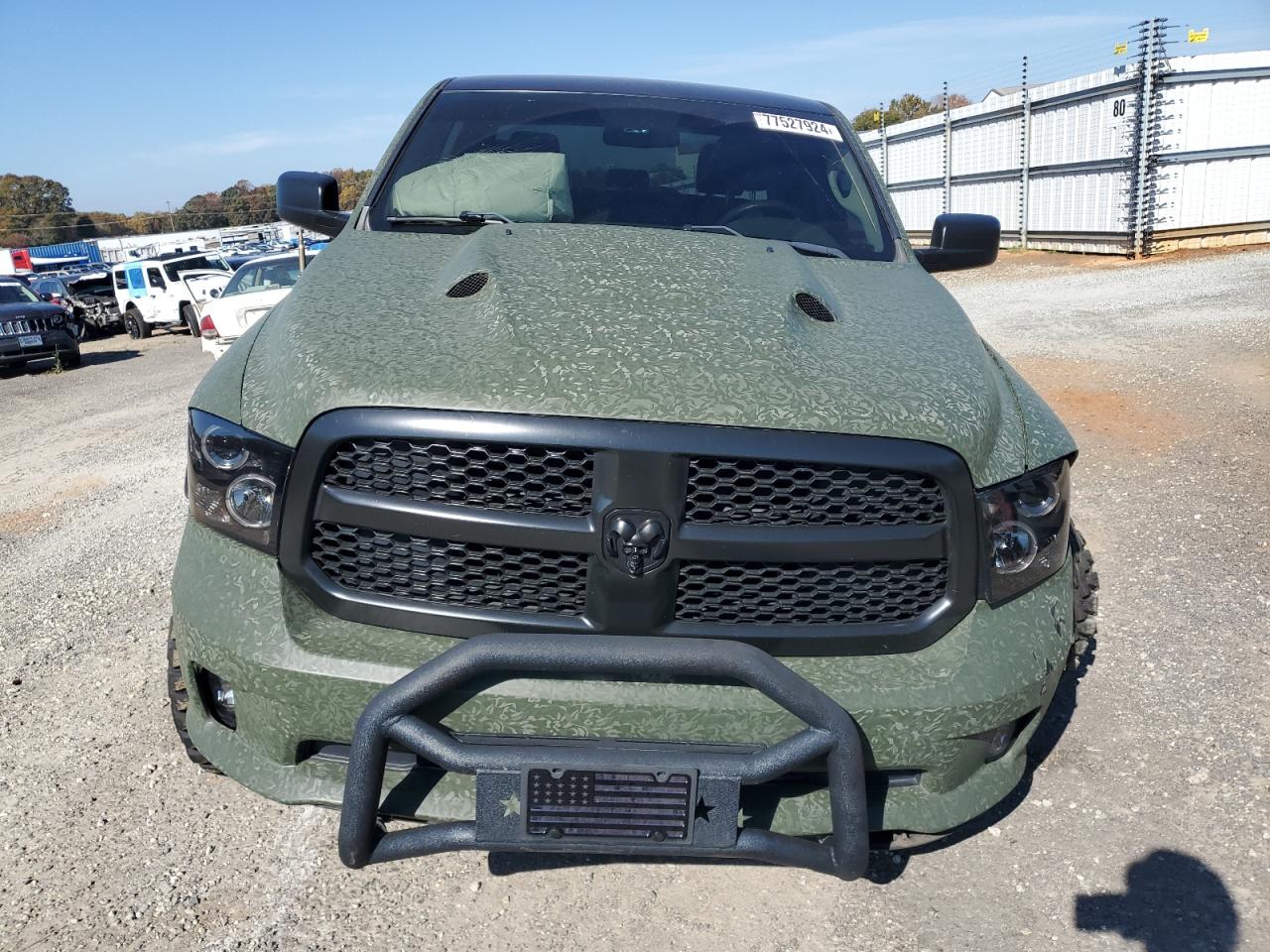 2016 RAM 1500 - Image 5