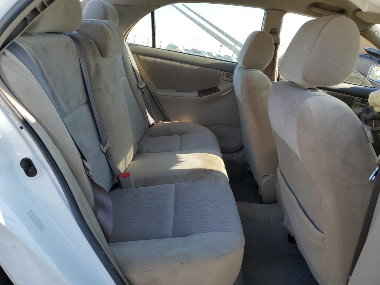 2005 Toyota Corolla - Image 11