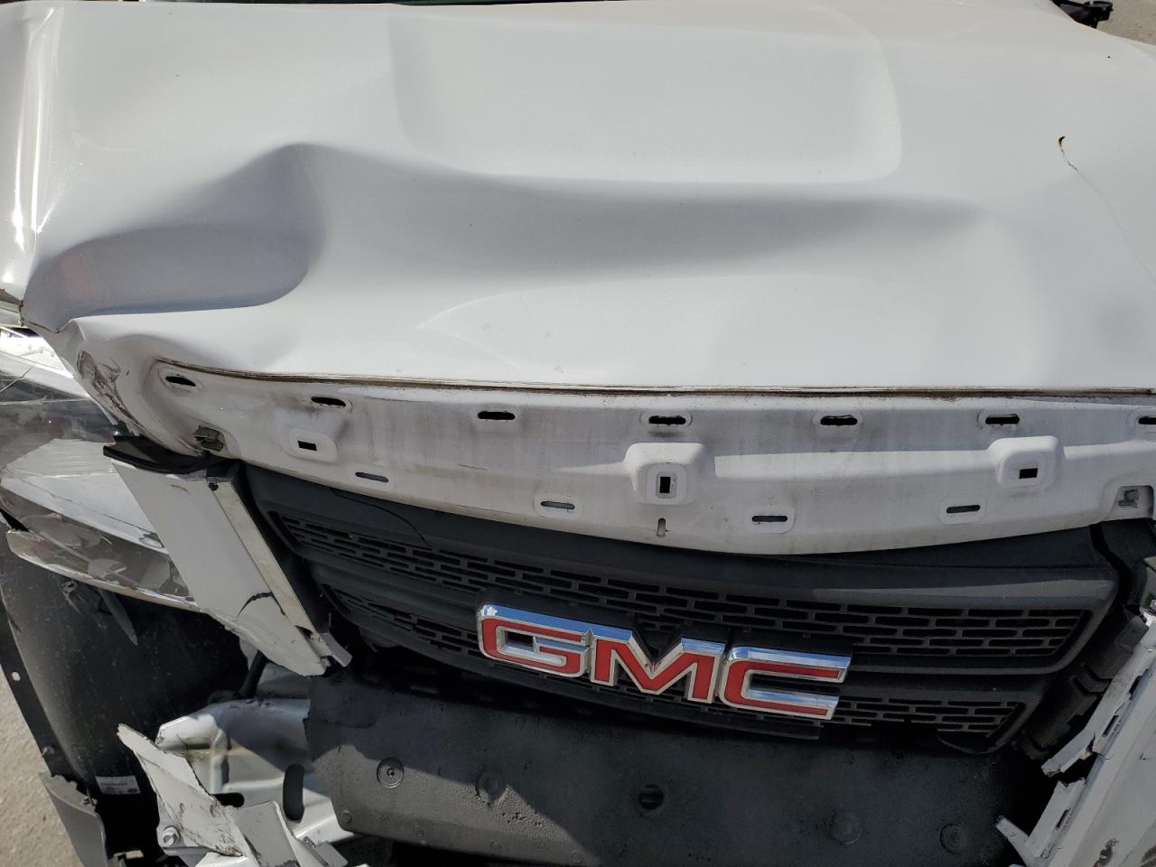 2012 GMC Terrain - Image 12
