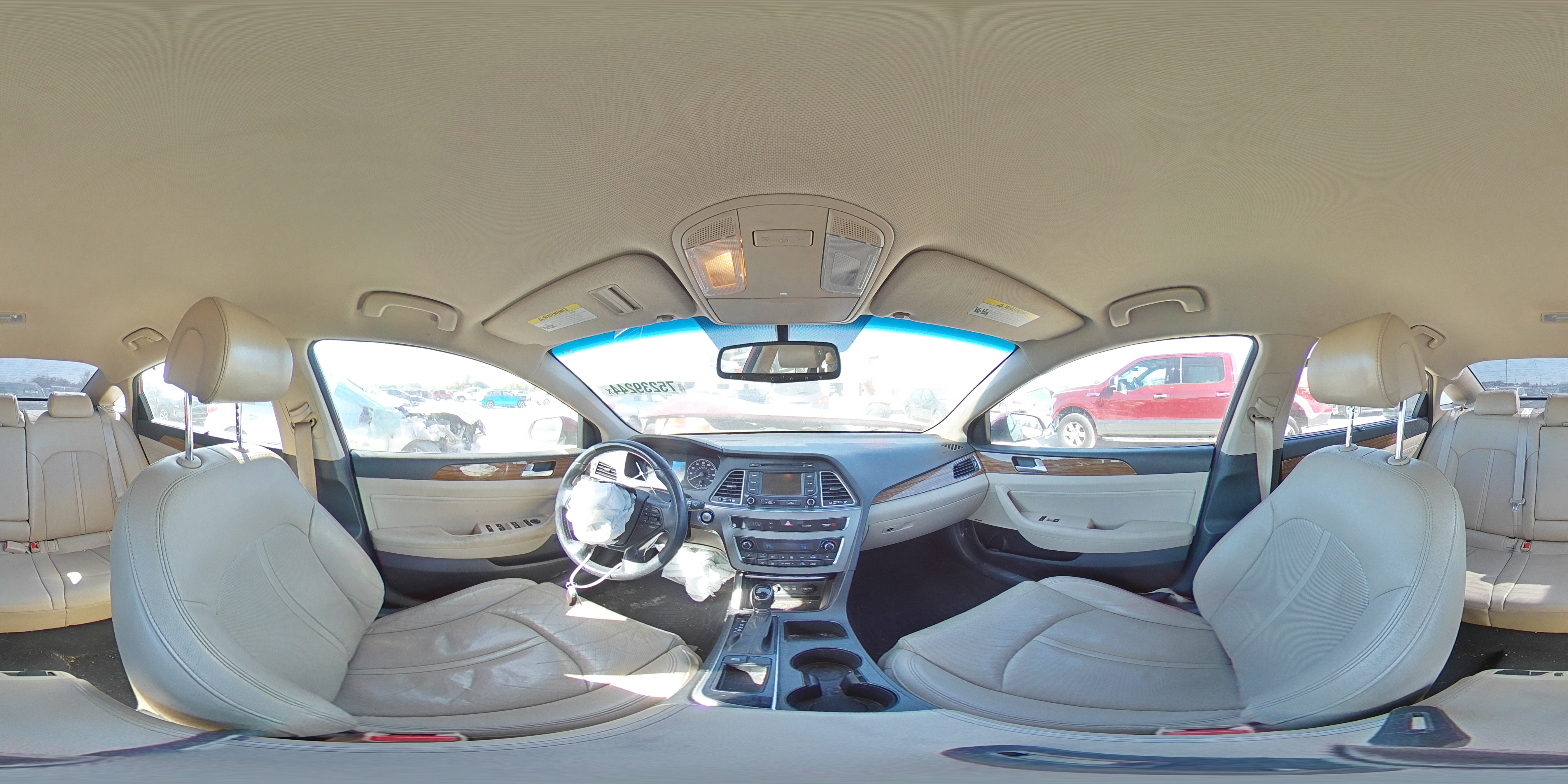 2015 Hyundai Sonata - Image 13
