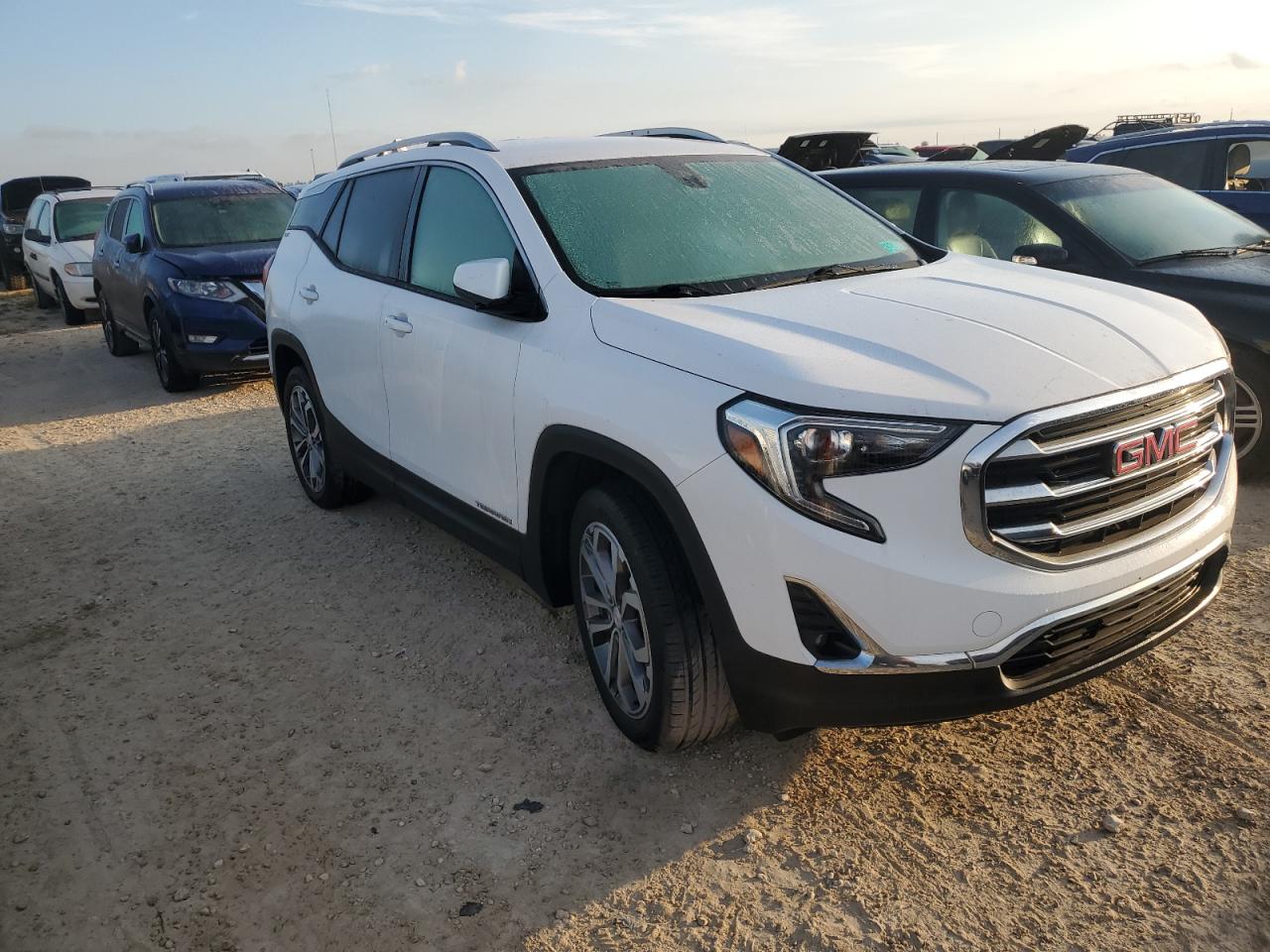 2019 GMC Terrain - Image 4