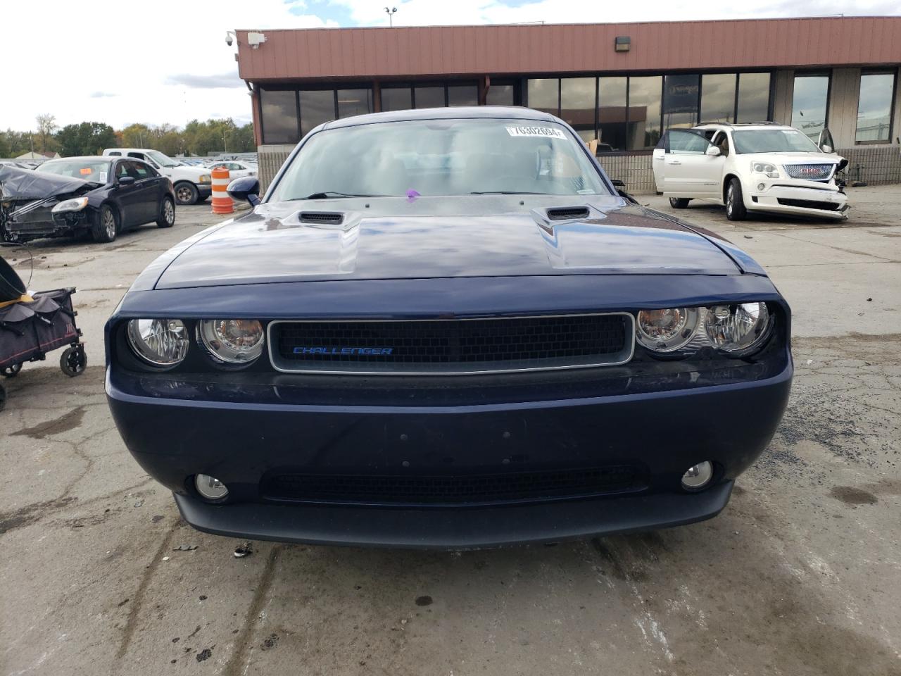 2014 Dodge Challenger - Image 5