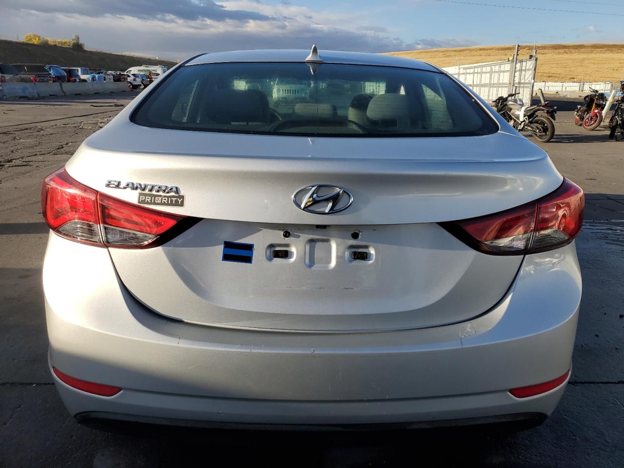 5NPDH4AE1FH604440 2015 Hyundai Elantra Se