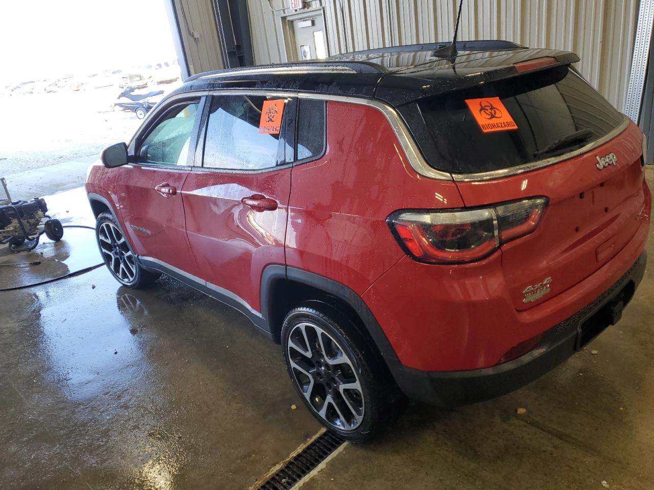 VIN 3C4NJDCB1HT665544 2017 JEEP COMPASS no.2