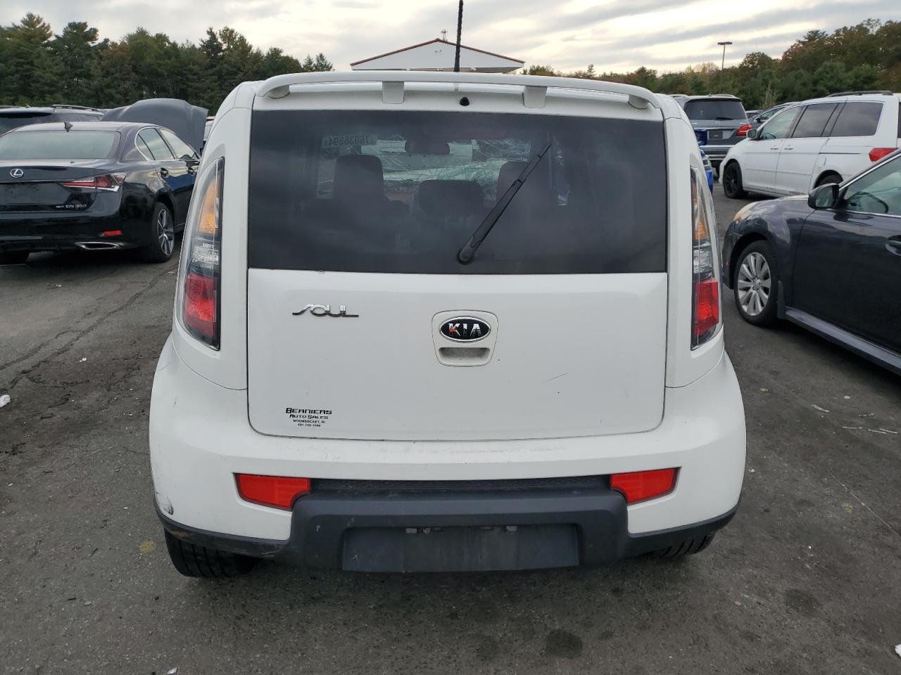 2010 Kia Soul + VIN: KNDJT2A25A7048075 Lot: 76036594