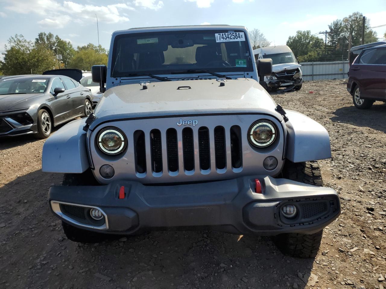 2016 Jeep Wrangler - Image 5