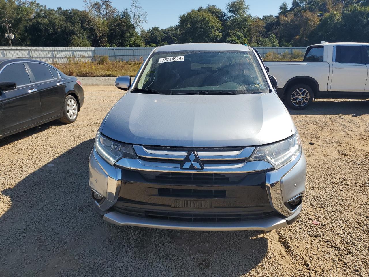 2017 Mitsubishi Outlander - Image 5