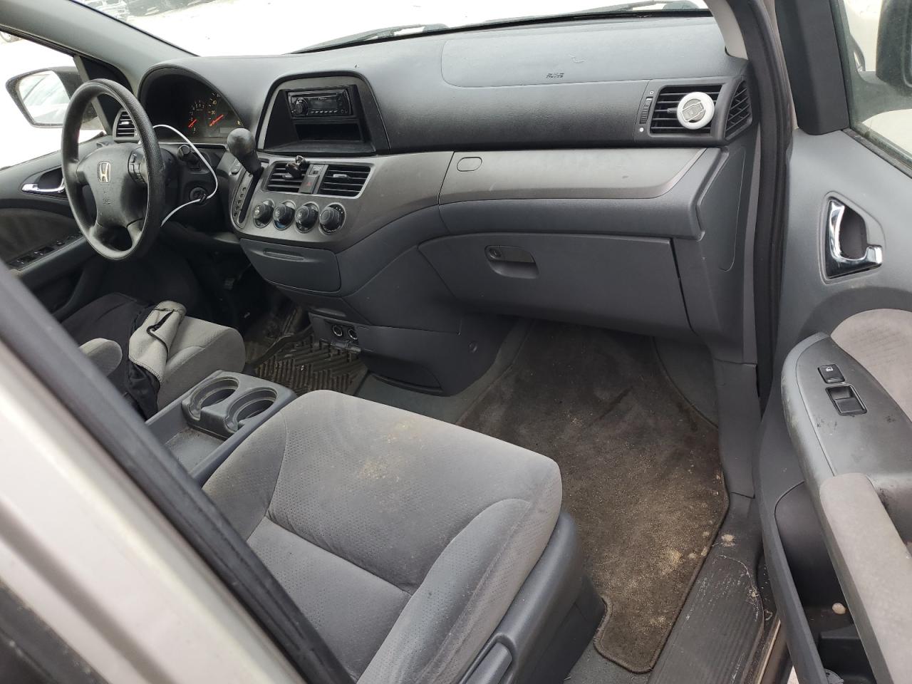 2006 Honda Odyssey Lx VIN: 5FNRL38266B056704 Lot: 76268494