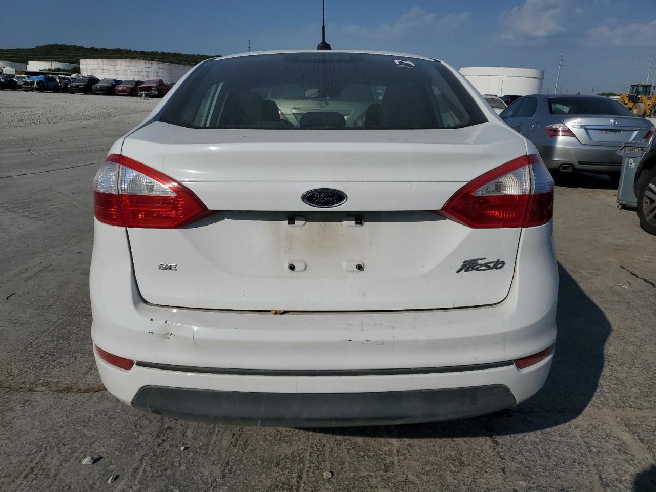 2017 Ford Fiesta - Image 6
