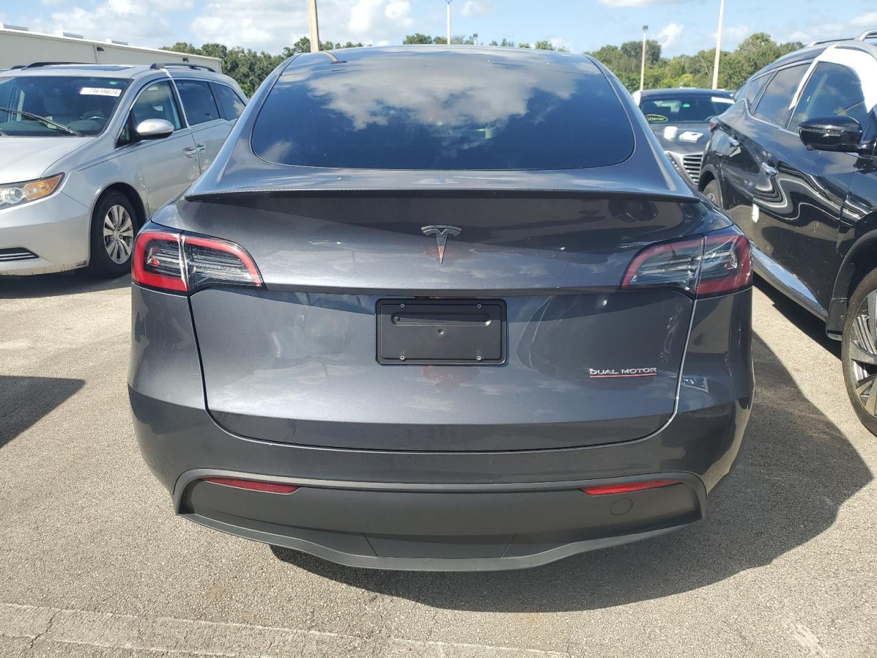 2023 Tesla Model Y VIN: 7SAYGDEF0PF843665 Lot: 74855434