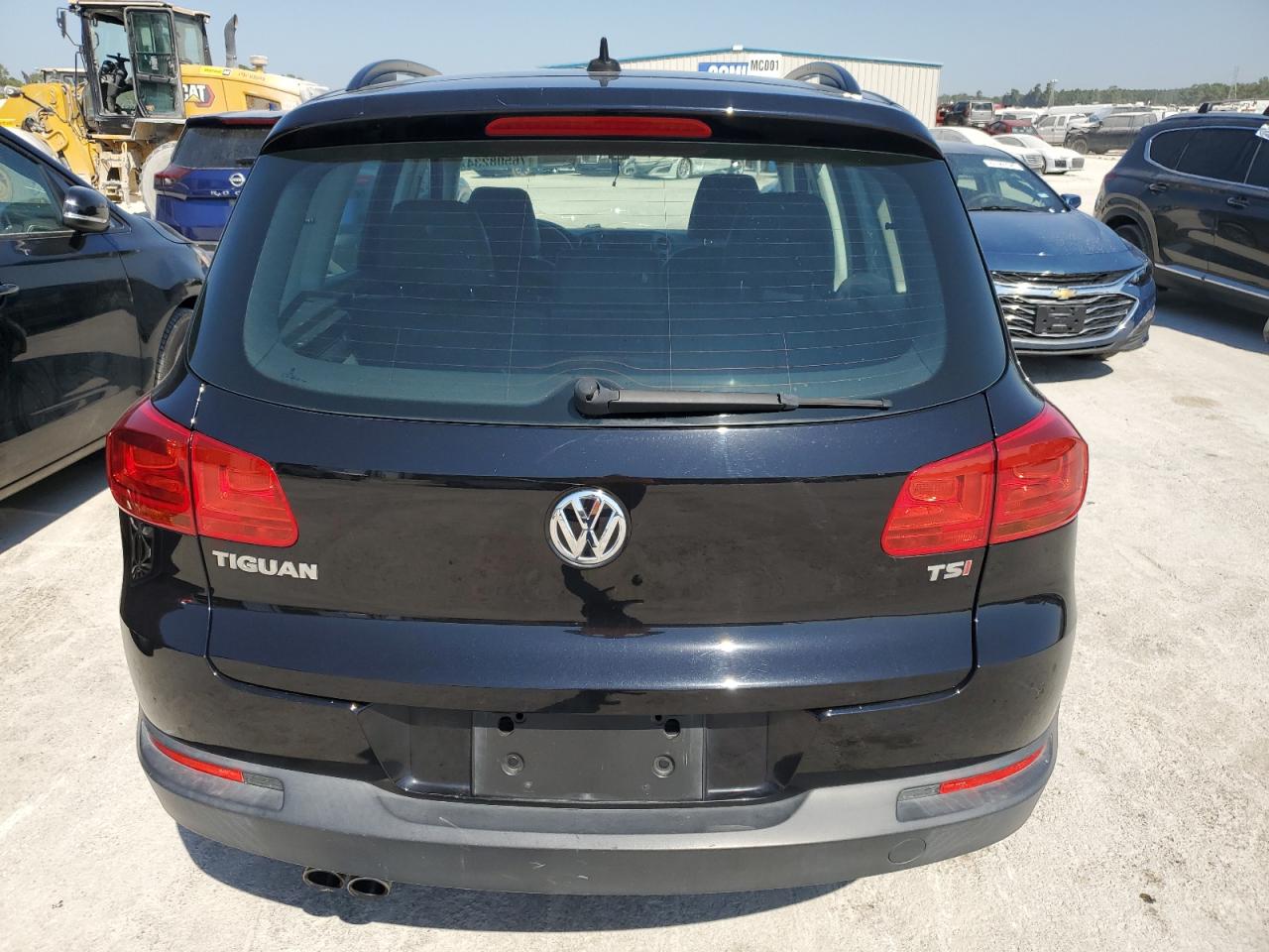 2017 Volkswagen Tiguan S VIN: WVGAV7AX8HK016842 Lot: 76508234