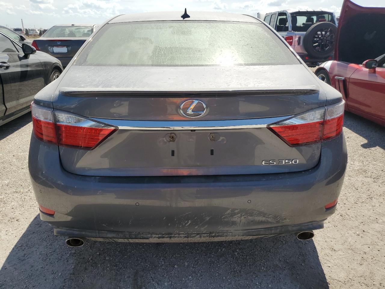 2014 Lexus ES - Image 6