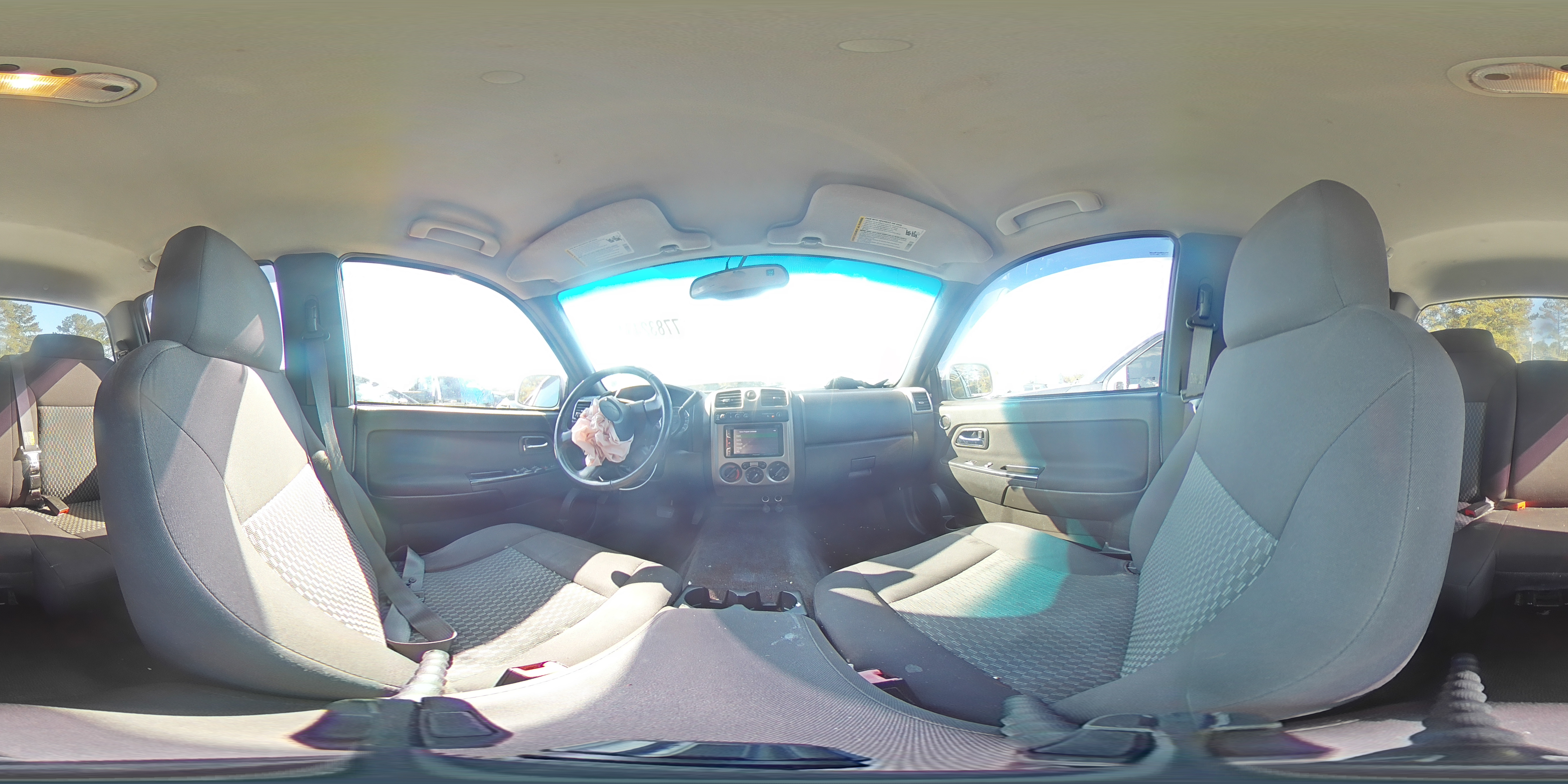 2012 Chevrolet Colorado - Image 12