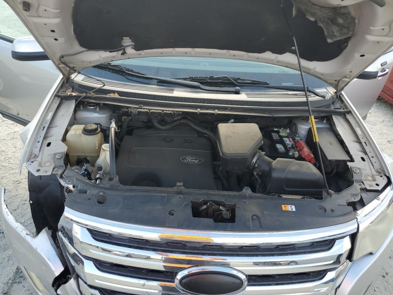 2011 Ford Edge - Image 14