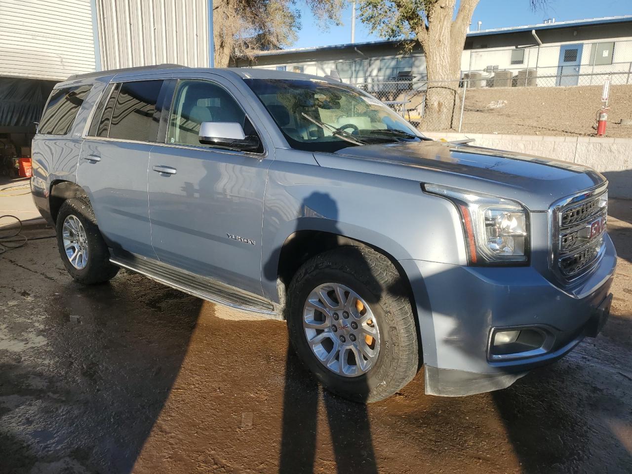 2016 GMC Yukon - Image 4