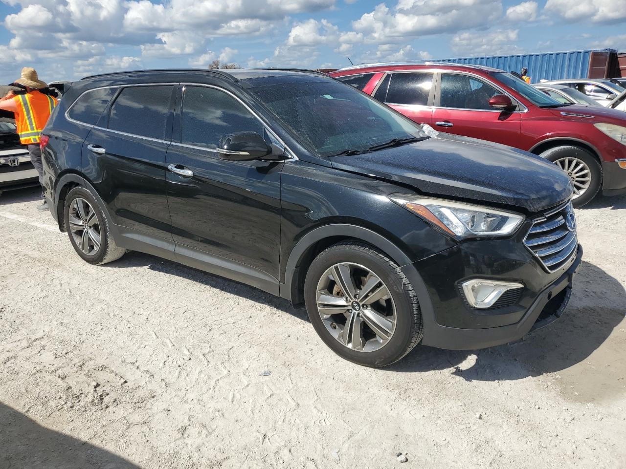 2014 Hyundai Santa Fe - Image 4
