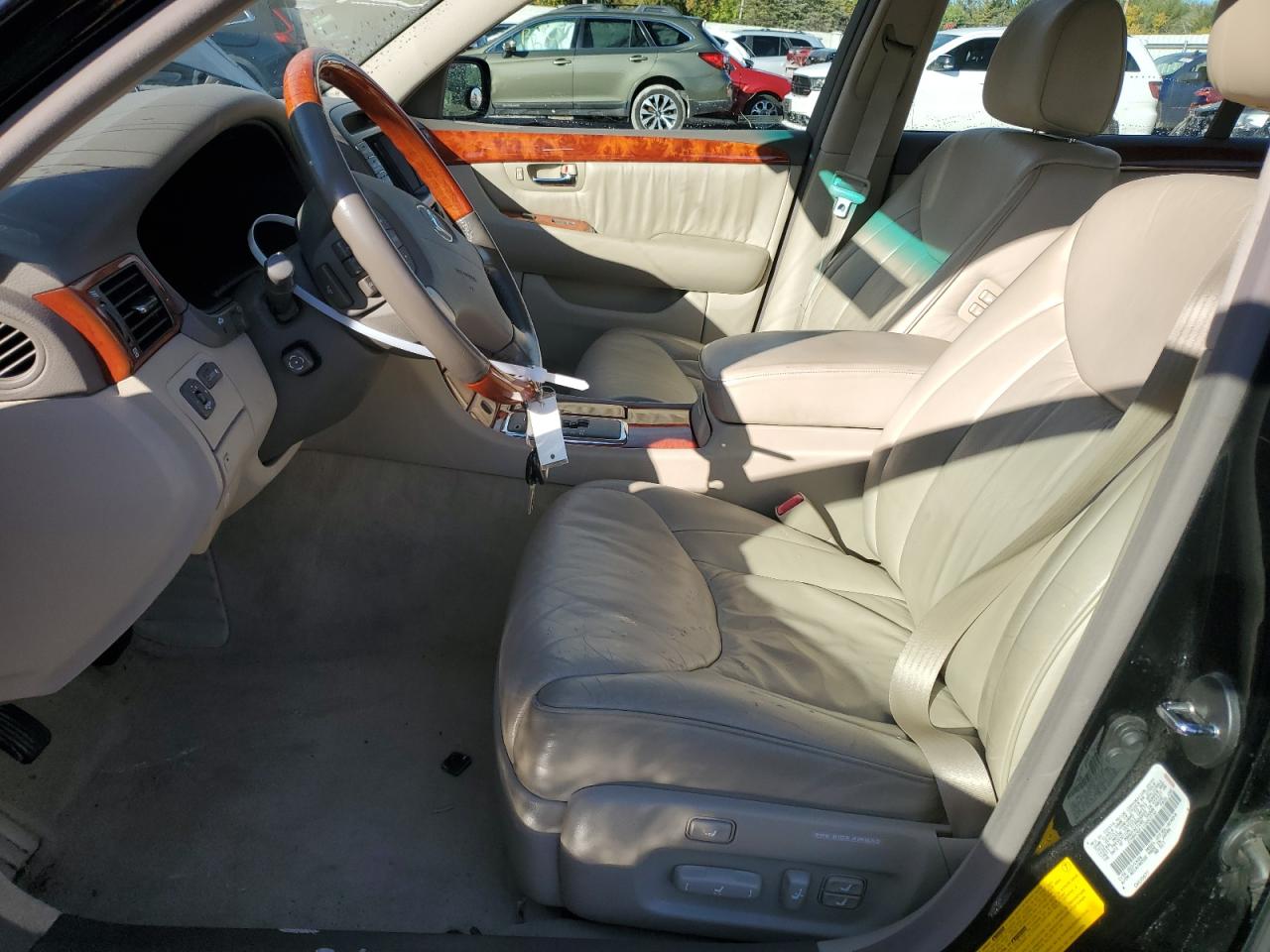 2001 Lexus LS - Image 7
