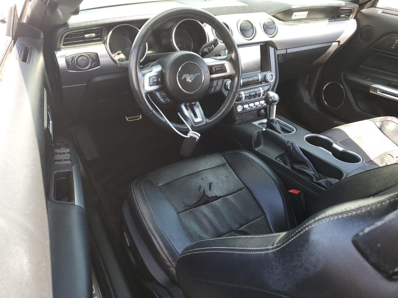 2018 Ford Mustang - Image 8