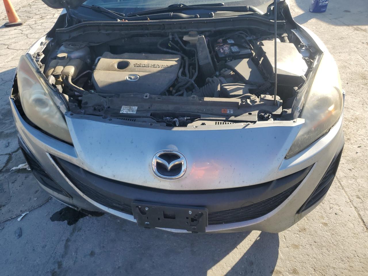 JM1BL1VG2B1406659 2011 Mazda 3 I