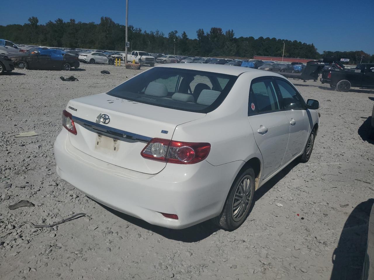 VIN 5YFBU4EE4DP161679 2013 TOYOTA COROLLA no.3