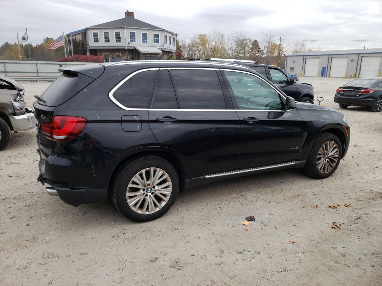 VIN 5UXKR0C51G0U12393 2016 BMW X5 no.3