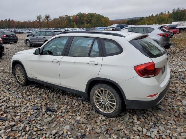  BMW X1 2013 Белы