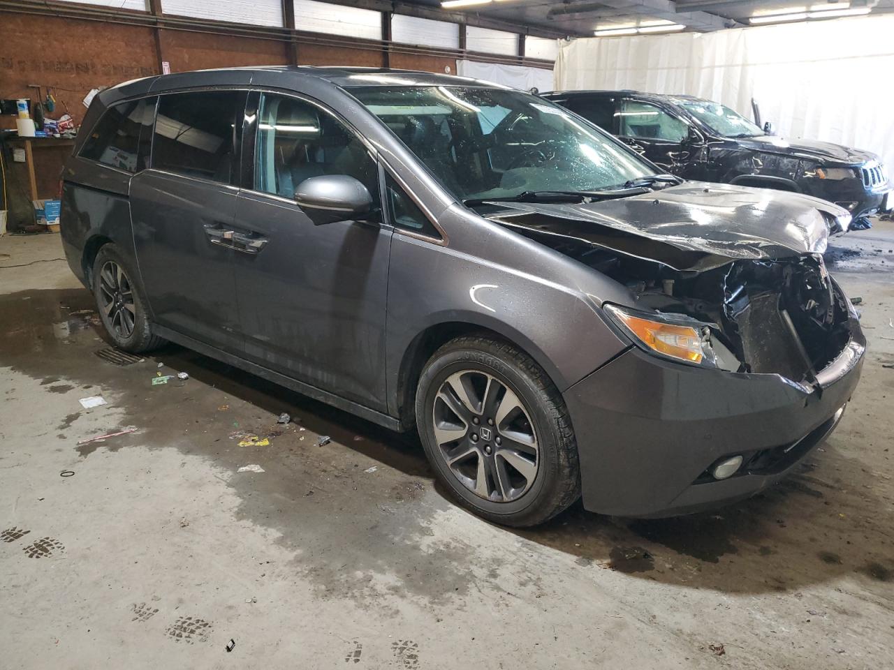 2015 Honda Odyssey Touring VIN: 5FNRL5H94FB064048 Lot: 77795964