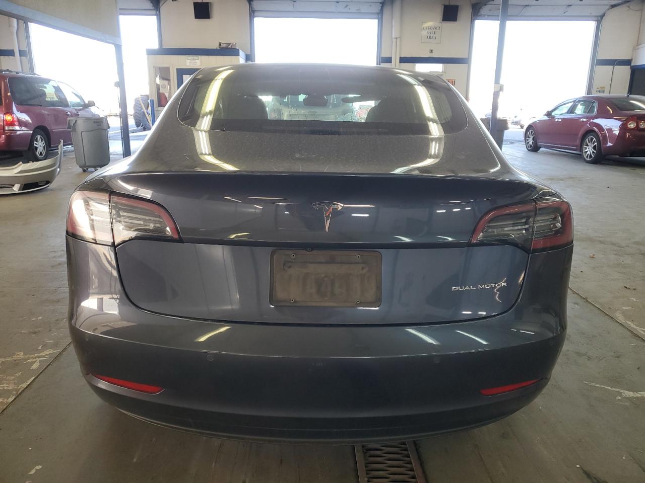 2019 Tesla Model 3 VIN: 5YJ3E1EB7KF526581 Lot: 75142264