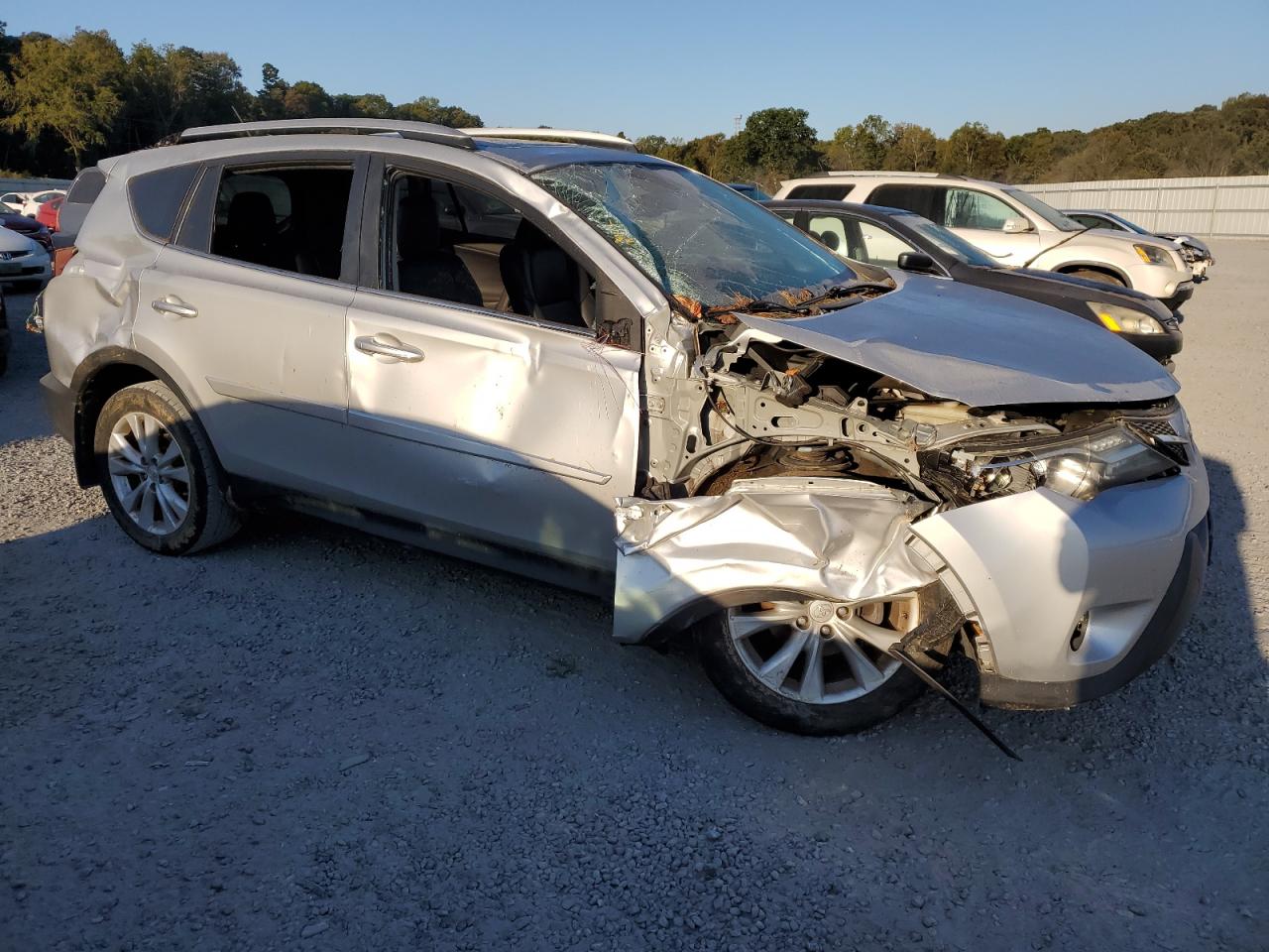 2014 Toyota RAV 4 - Image 4