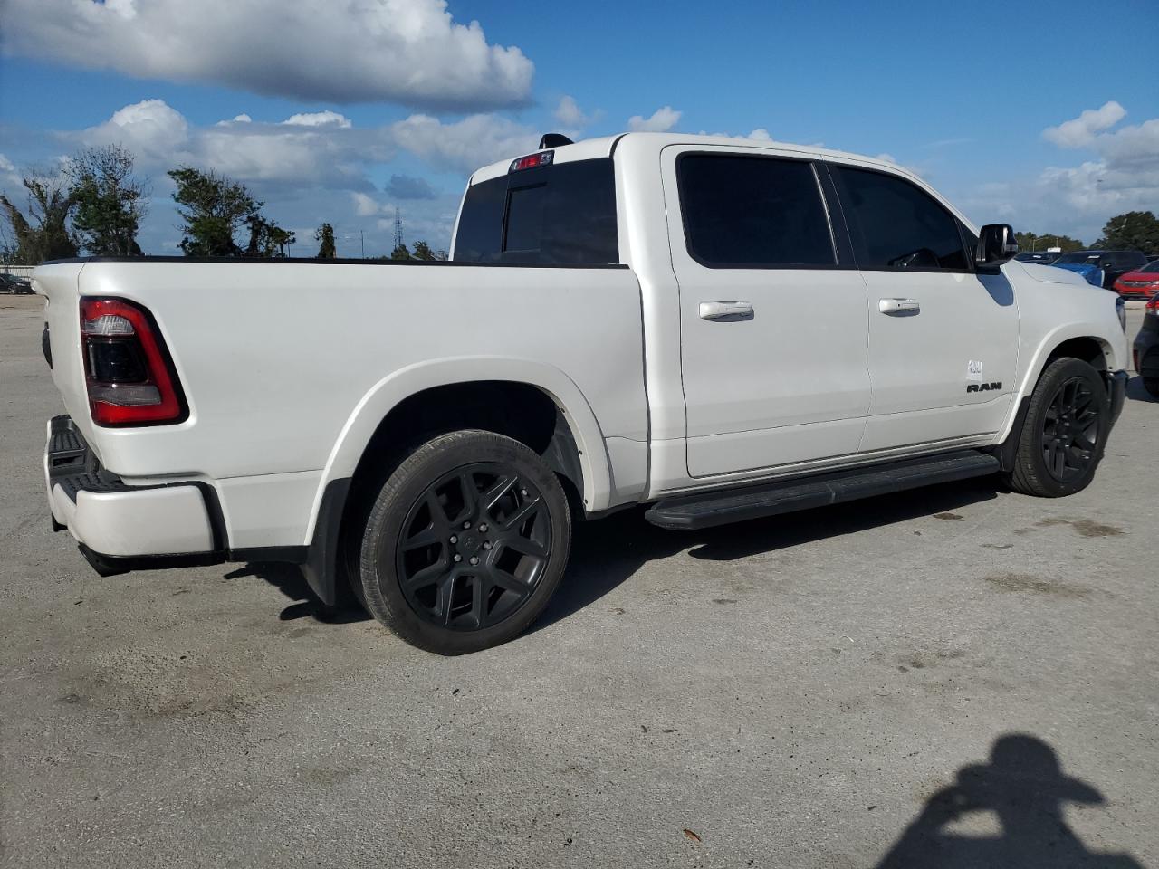 2022 RAM 1500 - Image 3