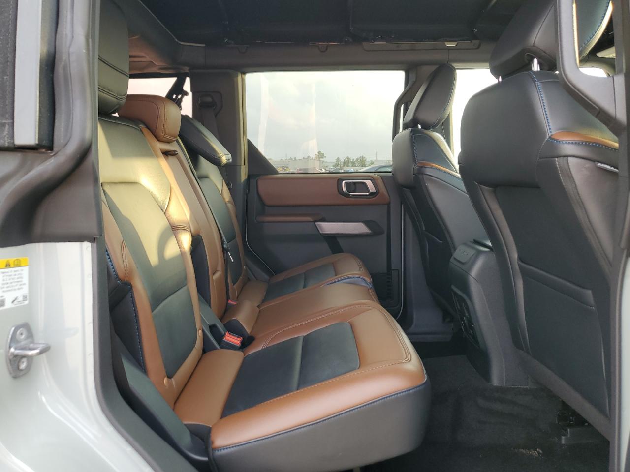 2023 Ford Bronco Base VIN: 1FMDE5DH0PLB30641 Lot: 78598244