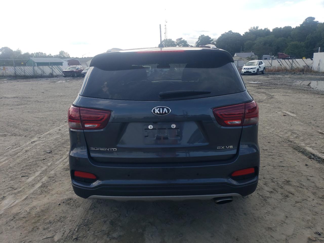 2020 Kia Sorento Ex VIN: 5XYPHDA54LG694215 Lot: 74738074