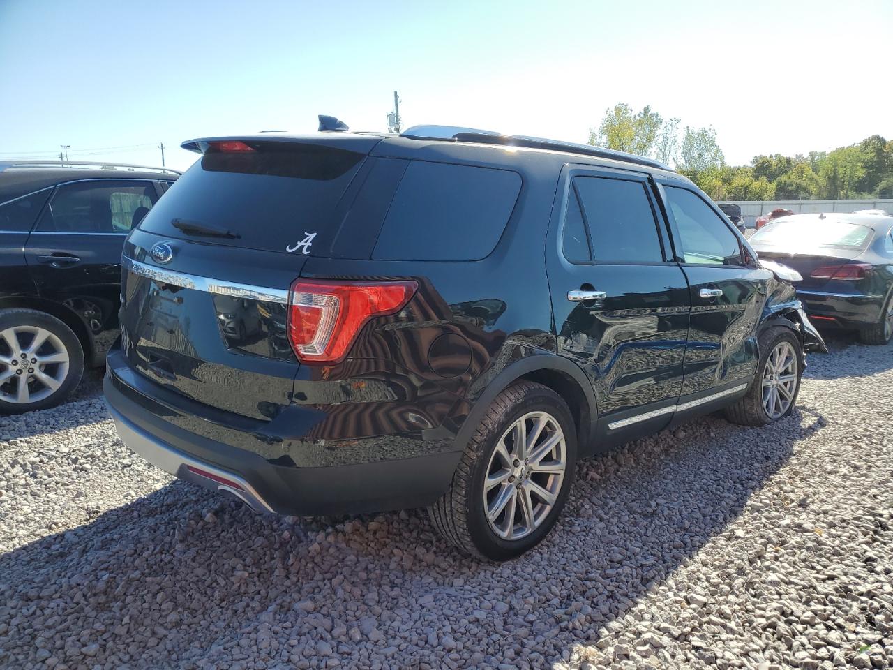 2017 Ford Explorer - Image 3
