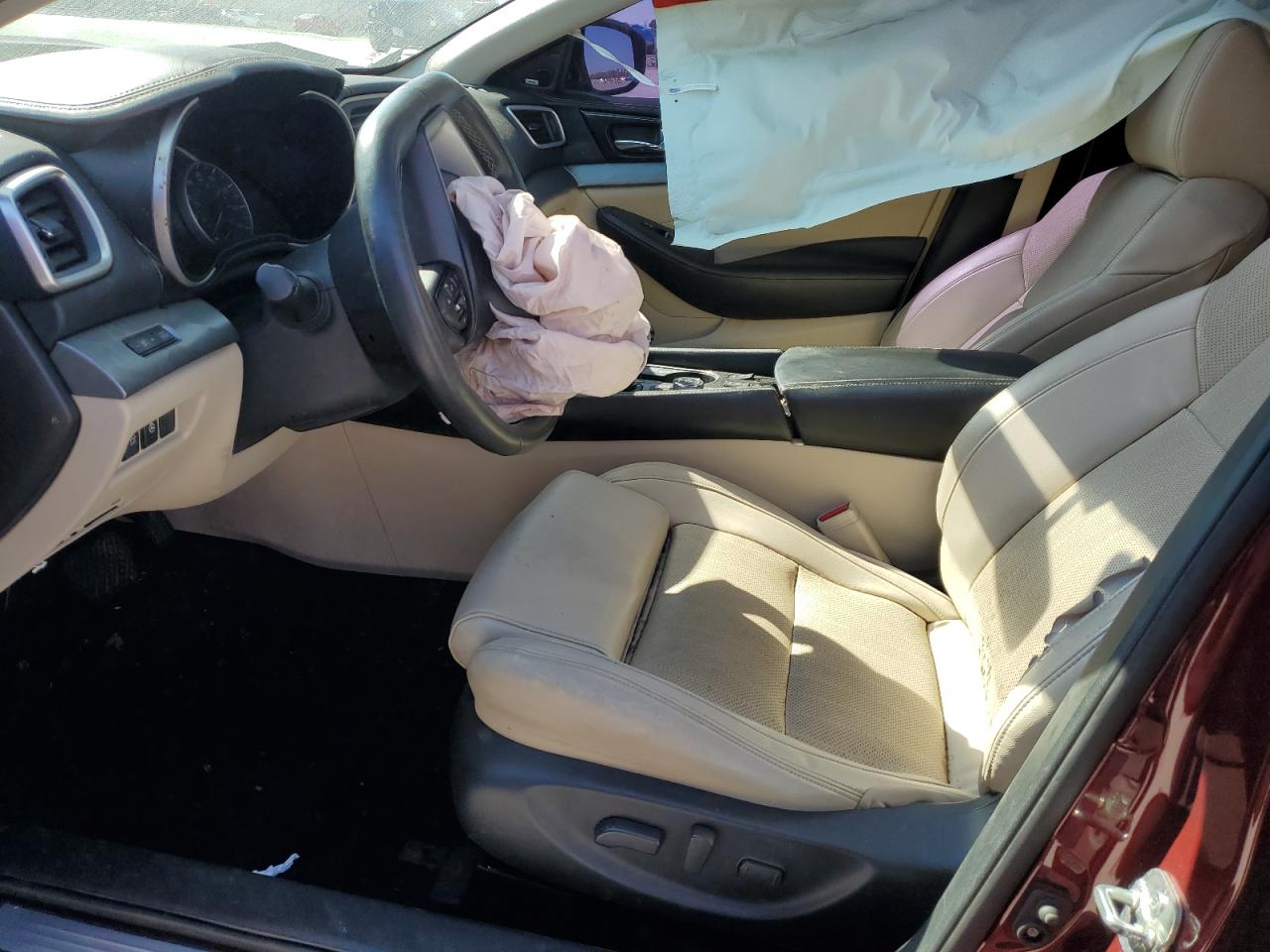 2017 Nissan Maxima - Image 7