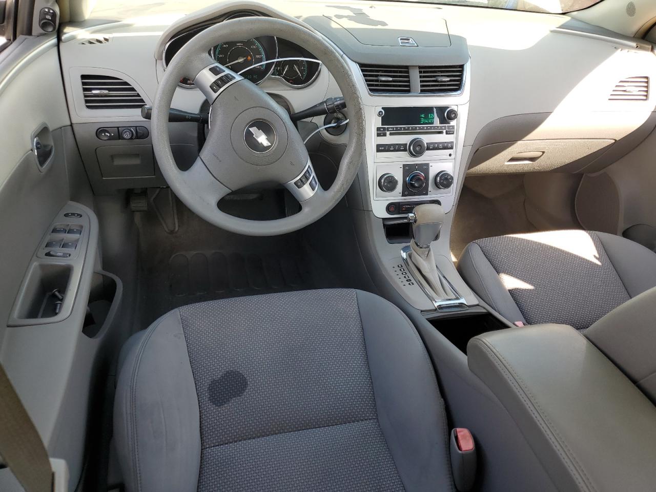2008 Chevrolet Malibu - Image 8