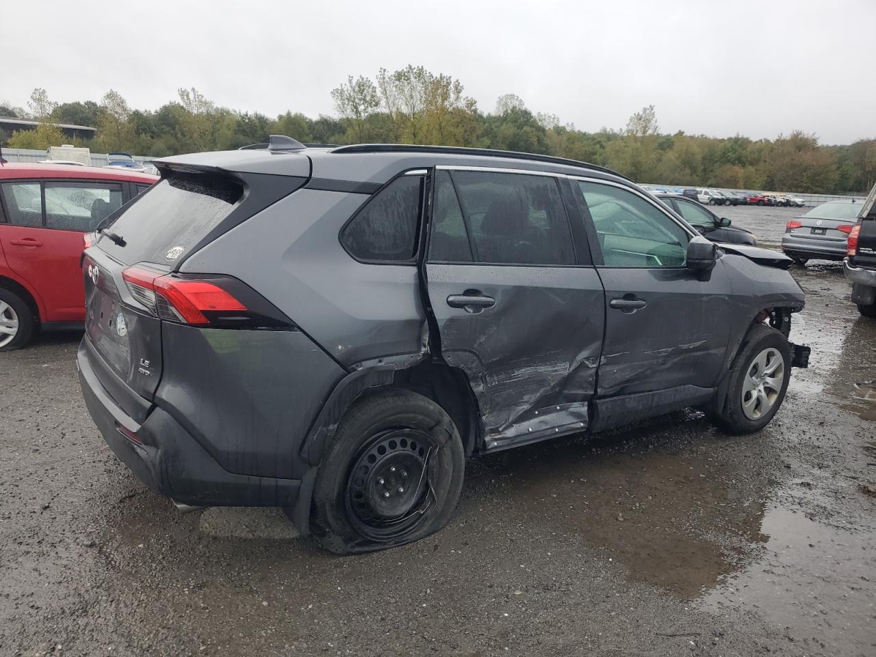 2021 Toyota RAV 4 - Image 3