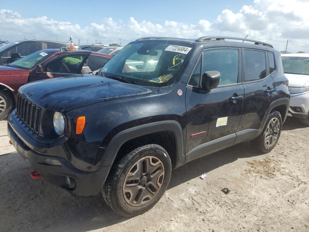 VIN ZACCJBCT2FPC14017 2015 JEEP RENEGADE no.1