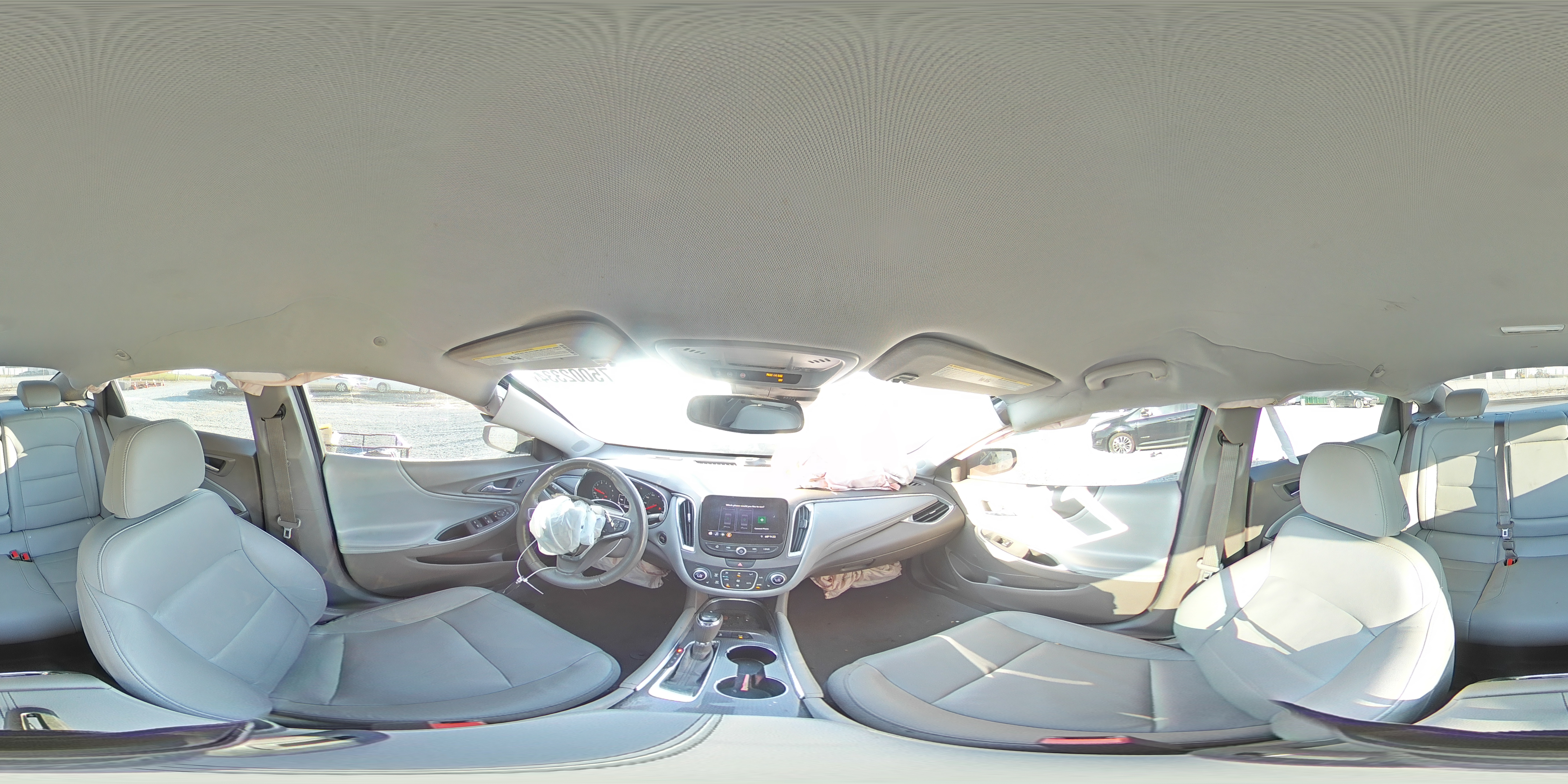 2019 Chevrolet Malibu - Image 13