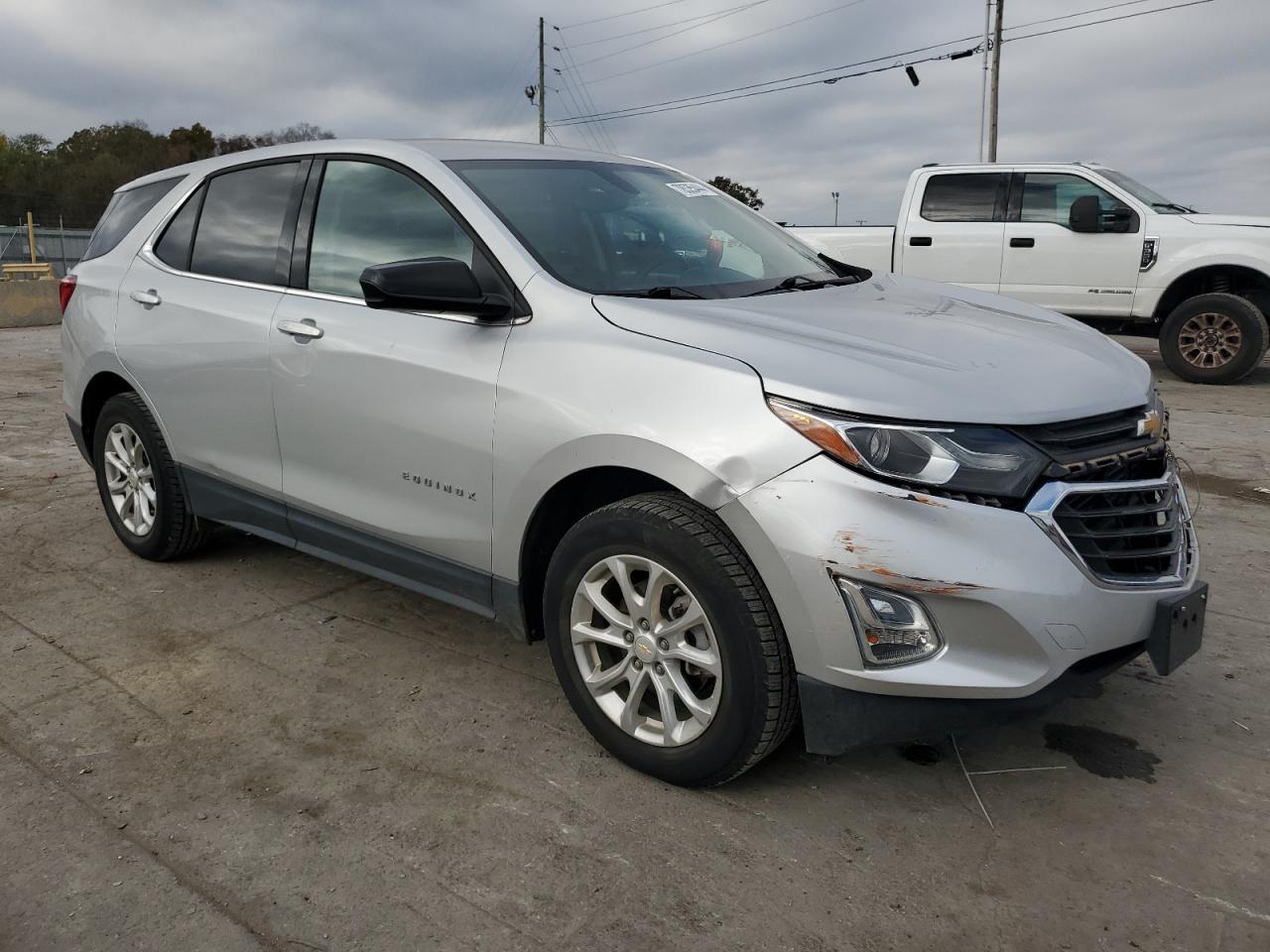 2019 Chevrolet Equinox - Image 4