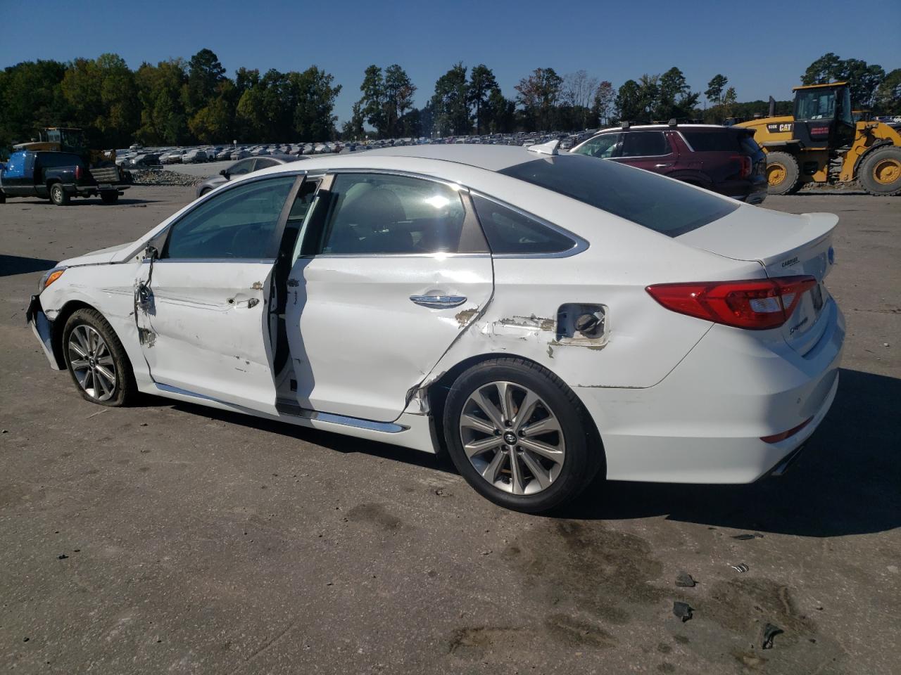2017 Hyundai Sonata - Image 2