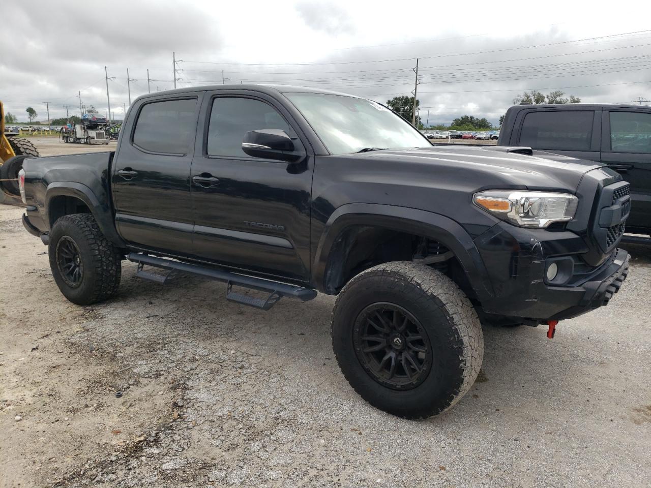 2021 Toyota Tacoma - Image 4