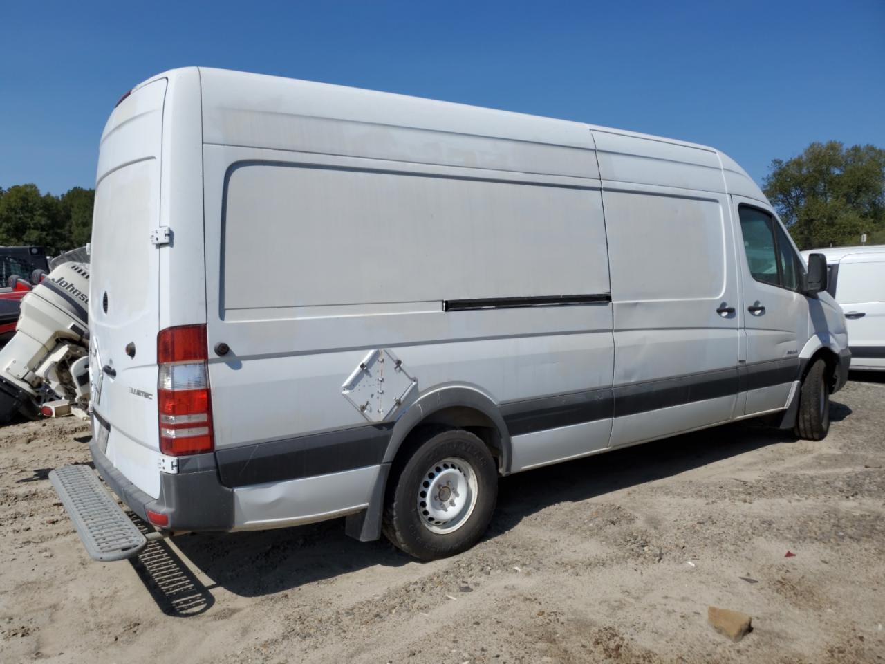 VIN WD3PE8DE7E5827518 2014 MERCEDES-BENZ SPRINTER no.3