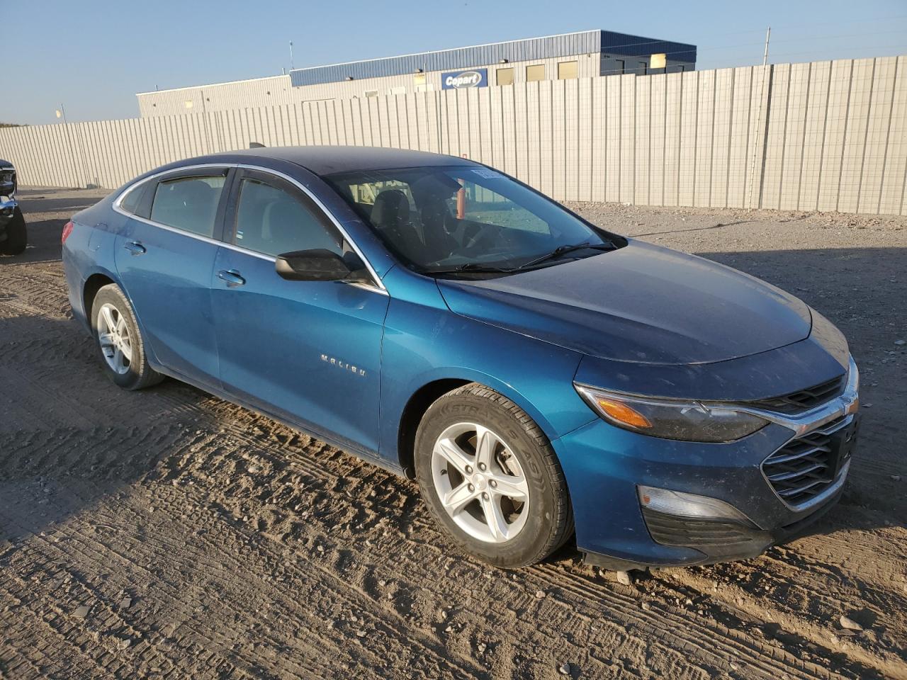 2019 Chevrolet Malibu - Image 4