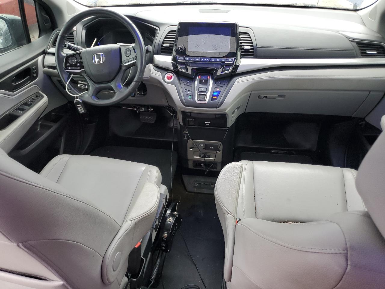 5FNRL6H71KB036139 2019 Honda Odyssey Exl