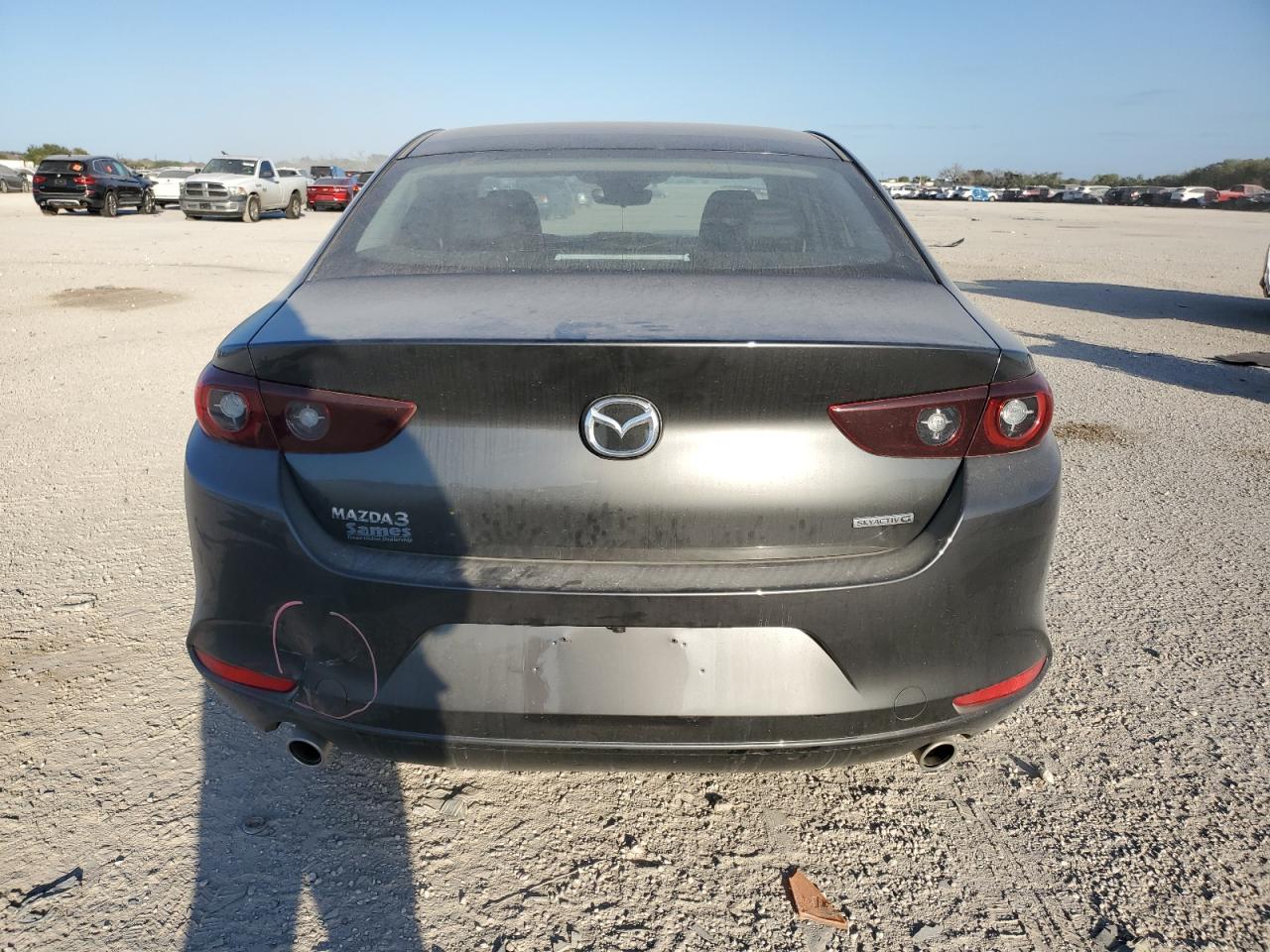 2024 Mazda 3 Preferred VIN: 3MZBPACM9RM432652 Lot: 77379404