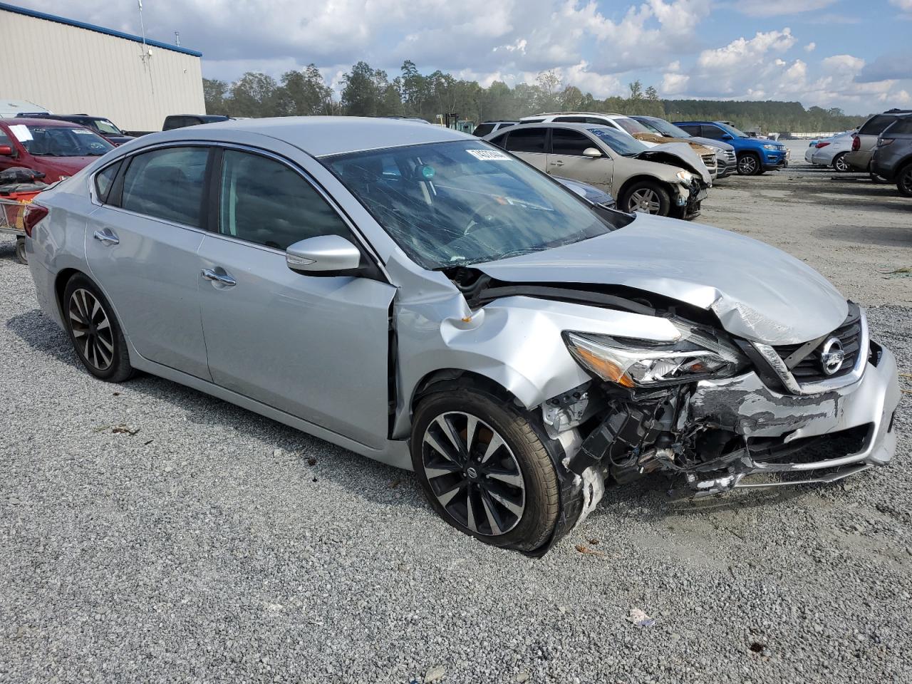 1N4AL3AP5JC177609 2018 Nissan Altima 2.5